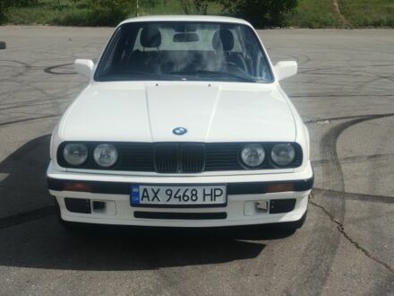 Білий БМВ 3 Серія, об'ємом двигуна 1.8 л та пробігом 277 тис. км за 4900 $, фото 1 на Automoto.ua