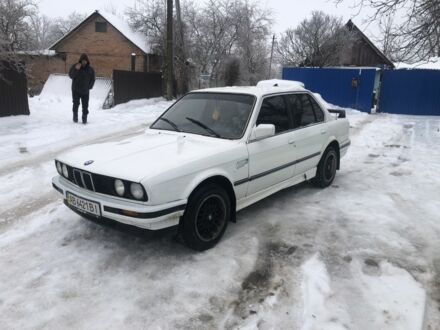 Білий БМВ 3 Серія, об'ємом двигуна 1.8 л та пробігом 300 тис. км за 1400 $, фото 1 на Automoto.ua