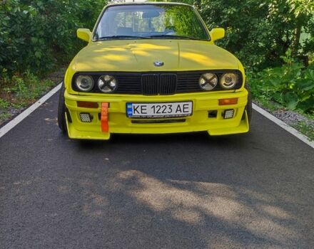 Белый БМВ 3 Серия, объемом двигателя 1.8 л и пробегом 250 тыс. км за 1600 $, фото 1 на Automoto.ua