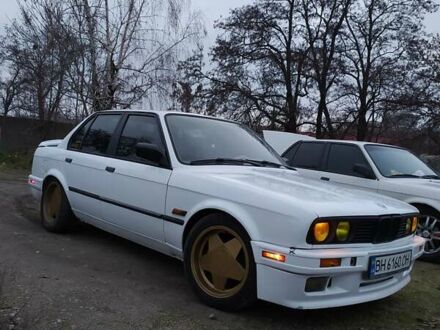 Белый БМВ 3 Серия, объемом двигателя 2.49 л и пробегом 2 тыс. км за 3900 $, фото 1 на Automoto.ua