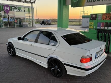 Белый БМВ 3 Серия, объемом двигателя 1.8 л и пробегом 77 тыс. км за 4000 $, фото 1 на Automoto.ua