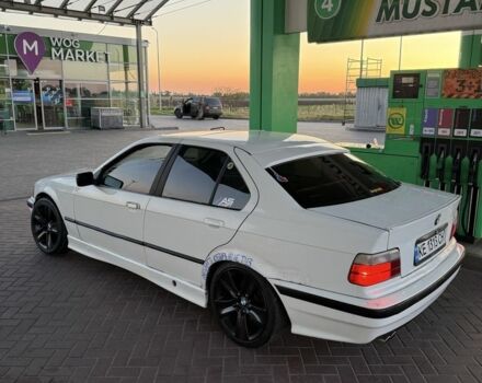 Белый БМВ 3 Серия, объемом двигателя 1.8 л и пробегом 77 тыс. км за 4000 $, фото 1 на Automoto.ua