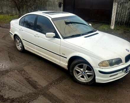 Білий БМВ 3 Серія, об'ємом двигуна 1.8 л та пробігом 350 тис. км за 3200 $, фото 1 на Automoto.ua
