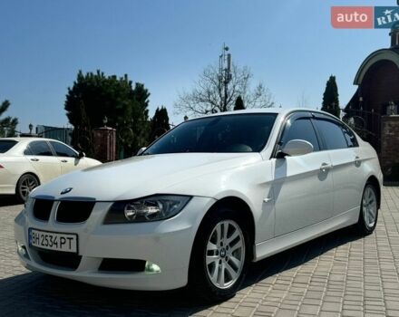 Белый БМВ 3 Серия, объемом двигателя 2 л и пробегом 124 тыс. км за 7900 $, фото 1 на Automoto.ua