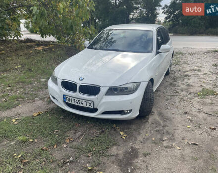 Белый БМВ 3 Серия, объемом двигателя 2 л и пробегом 207 тыс. км за 7900 $, фото 1 на Automoto.ua
