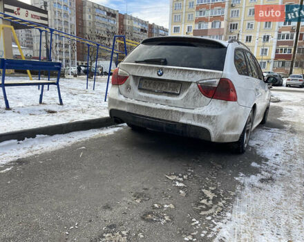 Белый БМВ 3 Серия, объемом двигателя 2 л и пробегом 230 тыс. км за 8800 $, фото 1 на Automoto.ua