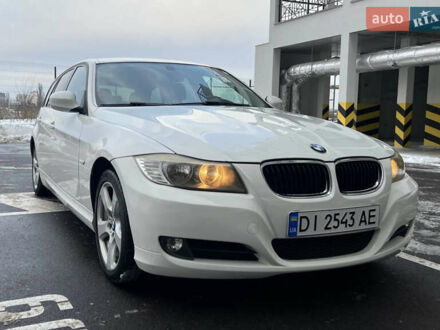 Білий БМВ 3 Серія, об'ємом двигуна 2 л та пробігом 302 тис. км за 8600 $, фото 1 на Automoto.ua