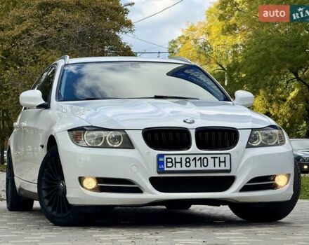 БМВ 3 Серия 2010 в Одессе на Automoto.ua Белый БМВ 3 Серия, объемом двигателя 2 л и пробегом 340 тыс. км за 8400 $, фото 1 на Automoto.ua