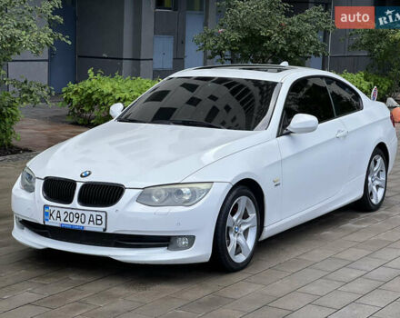 Білий БМВ 3 Серія, об'ємом двигуна 3 л та пробігом 210 тис. км за 9900 $, фото 1 на Automoto.ua