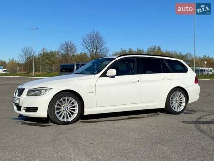 БМВ 3 Серия 2010 в Львове на Automoto.ua Белый БМВ 3 Серия, объемом двигателя 2 л и пробегом 270 тыс. км за 10000 $, фото 1 на Automoto.ua