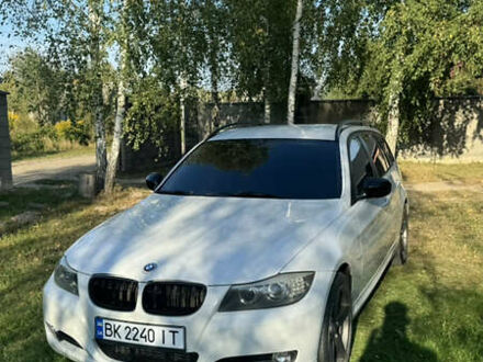 Білий БМВ 3 Серія, об'ємом двигуна 2 л та пробігом 213 тис. км за 8900 $, фото 1 на Automoto.ua