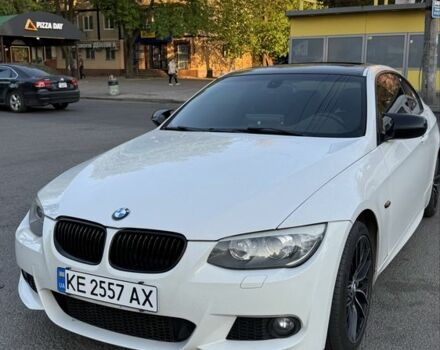 Білий БМВ 3 Серія, об'ємом двигуна 3 л та пробігом 208 тис. км за 10300 $, фото 1 на Automoto.ua