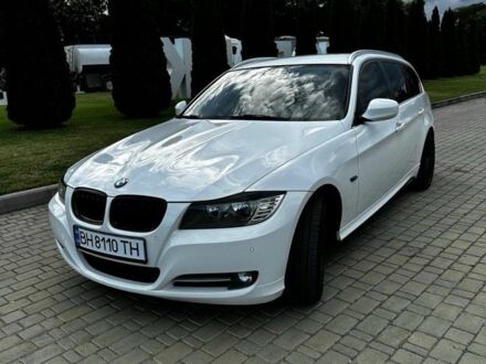 БМВ 3 Серия 2010 в Одессе на Automoto.ua Белый БМВ 3 Серия, объемом двигателя 2 л и пробегом 350 тыс. км за 7300 $, фото 1 на Automoto.ua
