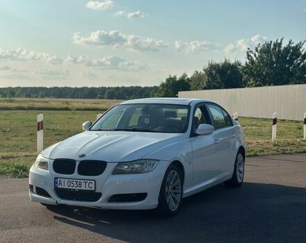 Белый БМВ 3 Серия, объемом двигателя 3 л и пробегом 311 тыс. км за 8000 $, фото 1 на Automoto.ua