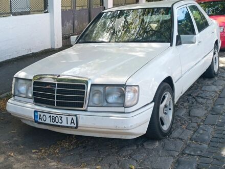Белый БМВ 3 Серия, объемом двигателя 3 л и пробегом 270 тыс. км за 11800 $, фото 1 на Automoto.ua