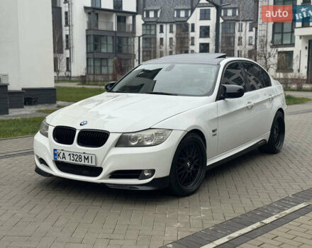 Белый БМВ 3 Серия, объемом двигателя 3 л и пробегом 276 тыс. км за 9450 $, фото 1 на Automoto.ua