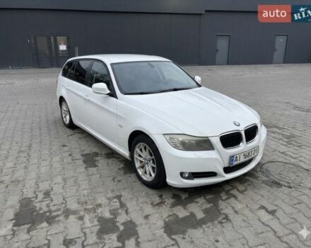 Белый БМВ 3 Серия, объемом двигателя 2 л и пробегом 313 тыс. км за 8500 $, фото 1 на Automoto.ua