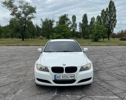 Белый БМВ 3 Серия, объемом двигателя 2 л и пробегом 308 тыс. км за 8700 $, фото 1 на Automoto.ua
