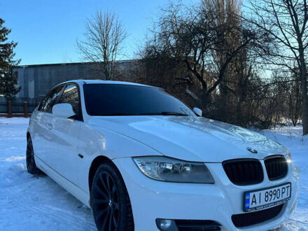 Белый БМВ 3 Серия, объемом двигателя 3 л и пробегом 262 тыс. км за 9500 $, фото 1 на Automoto.ua