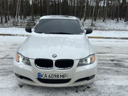 Белый БМВ 3 Серия, объемом двигателя 3 л и пробегом 236 тыс. км за 8700 $, фото 1 на Automoto.ua