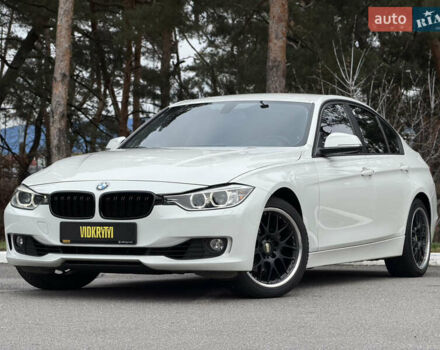 Білий БМВ 3 Серія, об'ємом двигуна 2 л та пробігом 106 тис. км за 13350 $, фото 1 на Automoto.ua