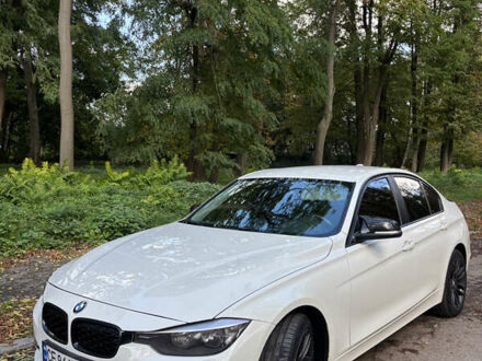 Білий БМВ 3 Серія, об'ємом двигуна 2 л та пробігом 306 тис. км за 11500 $, фото 1 на Automoto.ua