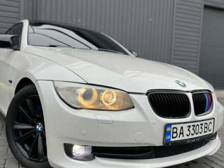 Белый БМВ 3 Серия, объемом двигателя 2.98 л и пробегом 157 тыс. км за 9800 $, фото 1 на Automoto.ua
