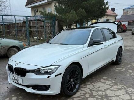 Белый БМВ 3 Серия, объемом двигателя 2 л и пробегом 240 тыс. км за 11000 $, фото 1 на Automoto.ua
