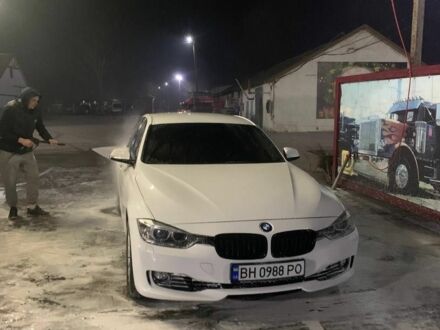 БМВ 3 Серия 2012 в Арцизе на Automoto.ua Белый БМВ 3 Серия, объемом двигателя 2 л и пробегом 280 тыс. км за 470000 $, фото 1 на Automoto.ua