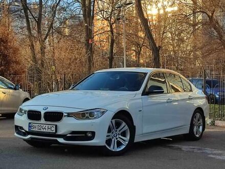 Белый БМВ 3 Серия, объемом двигателя 2 л и пробегом 152 тыс. км за 11900 $, фото 1 на Automoto.ua