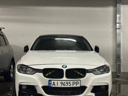 Белый БМВ 3 Серия, объемом двигателя 2 л и пробегом 266 тыс. км за 11500 $, фото 1 на Automoto.ua