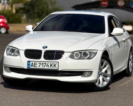 Білий БМВ 3 Серія, об'ємом двигуна 3 л та пробігом 213 тис. км за 10800 $, фото 1 на Automoto.ua