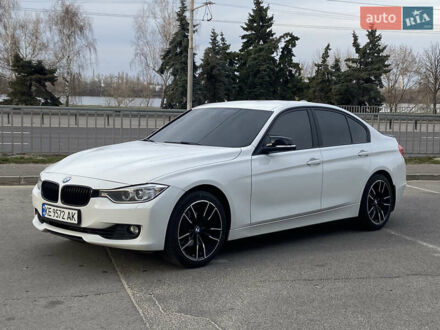 БМВ 3 Серия 2013 в Днепре (Днепропетровске) на Automoto.ua Белый БМВ 3 Серия, объемом двигателя 2 л и пробегом 214 тыс. км за 11999 $, фото 1 на Automoto.ua