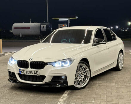 Белый БМВ 3 Серия, объемом двигателя 2 л и пробегом 210 тыс. км за 13500 $, фото 1 на Automoto.ua