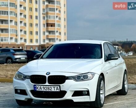 Белый БМВ 3 Серия, объемом двигателя 2 л и пробегом 333 тыс. км за 12700 $, фото 1 на Automoto.ua
