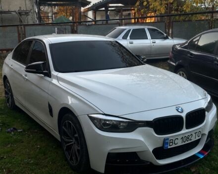 Белый БМВ 3 Серия, объемом двигателя 2 л и пробегом 297 тыс. км за 12403 $, фото 1 на Automoto.ua