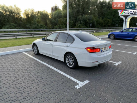 Белый БМВ 3 Серия, объемом двигателя 2 л и пробегом 200 тыс. км за 11000 $, фото 1 на Automoto.ua