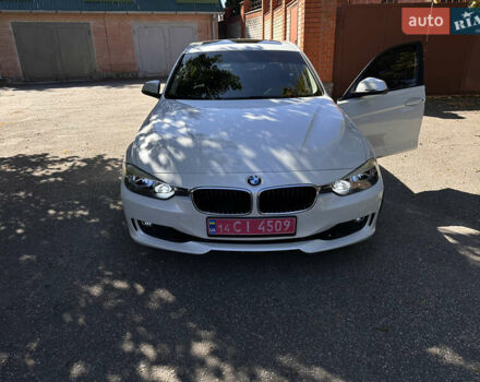 Белый БМВ 3 Серия, объемом двигателя 2 л и пробегом 210 тыс. км за 14500 $, фото 1 на Automoto.ua