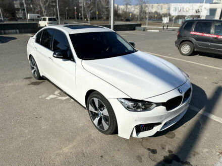 БМВ 3 Серия 2013 в Харькове на Automoto.ua Белый БМВ 3 Серия, объемом двигателя 2.98 л и пробегом 70 тыс. км за 17300 $, фото 1 на Automoto.ua