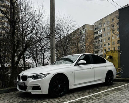 Белый БМВ 3 Серия, объемом двигателя 2 л и пробегом 231 тыс. км за 12100 $, фото 1 на Automoto.ua