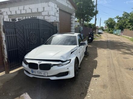 Белый БМВ 3 Серия, объемом двигателя 2 л и пробегом 300 тыс. км за 5200 $, фото 1 на Automoto.ua