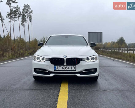 Белый БМВ 3 Серия, объемом двигателя 3 л и пробегом 153 тыс. км за 16000 $, фото 1 на Automoto.ua