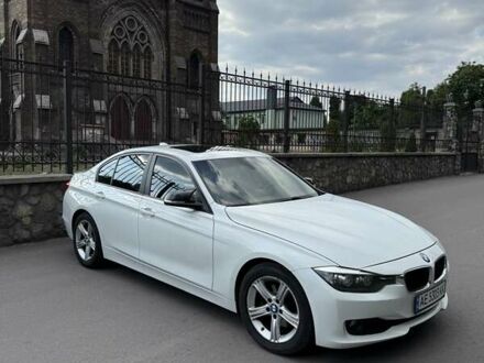 Білий БМВ 3 Серія, об'ємом двигуна 2 л та пробігом 175 тис. км за 12500 $, фото 1 на Automoto.ua