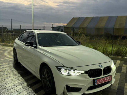 Белый БМВ 3 Серия, объемом двигателя 2 л и пробегом 149 тыс. км за 13500 $, фото 1 на Automoto.ua