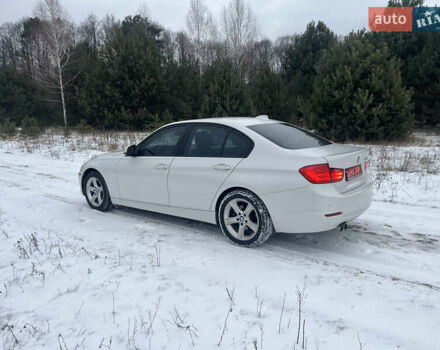 Белый БМВ 3 Серия, объемом двигателя 2 л и пробегом 240 тыс. км за 9800 $, фото 1 на Automoto.ua