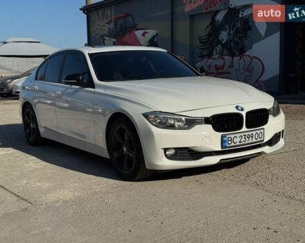 Белый БМВ 3 Серия, объемом двигателя 2 л и пробегом 252 тыс. км за 11500 $, фото 1 на Automoto.ua