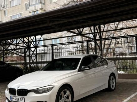 Белый БМВ 3 Серия, объемом двигателя 2 л и пробегом 250 тыс. км за 11800 $, фото 1 на Automoto.ua