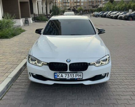 Белый БМВ 3 Серия, объемом двигателя 2 л и пробегом 193 тыс. км за 13000 $, фото 1 на Automoto.ua