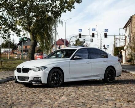 Білий БМВ 3 Серія, об'ємом двигуна 2 л та пробігом 143 тис. км за 14500 $, фото 1 на Automoto.ua