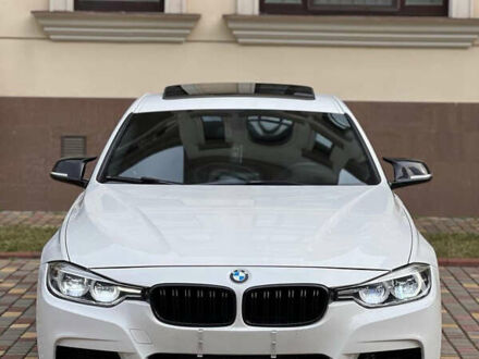 Белый БМВ 3 Серия, объемом двигателя 2 л и пробегом 180 тыс. км за 13000 $, фото 1 на Automoto.ua